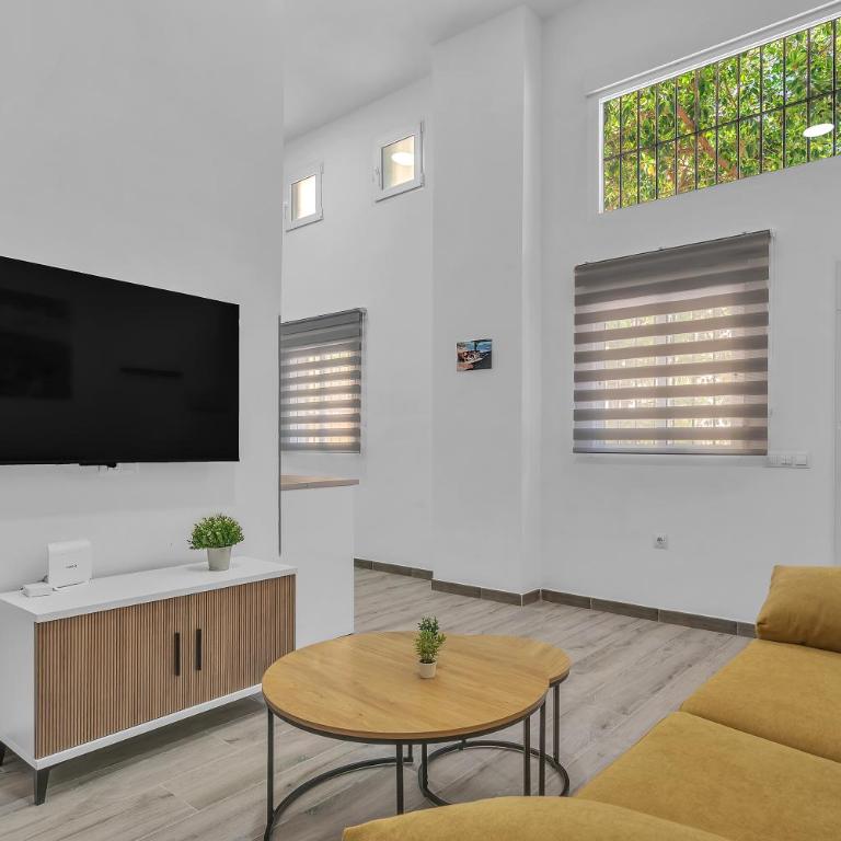 Urban Comfort Nueva Málaga by ELE Apartments - Estudio Dúplex - 13