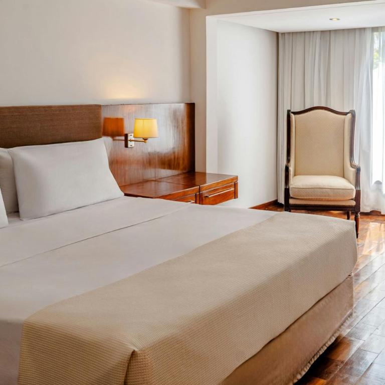 Yacht & Golf Club Paraguayo, a Tribute Portfolio Resort - Executive King Suite with Garden View - 4