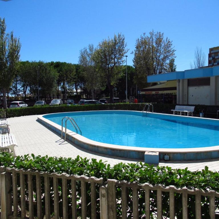Modern studio with shared pool - Monolocale - 11