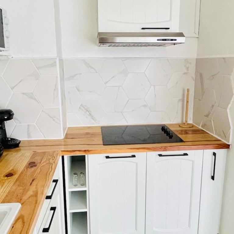Studio Chanzy lumineux cozy avec terrasse Narbonne - Estudio con terraza - 20
