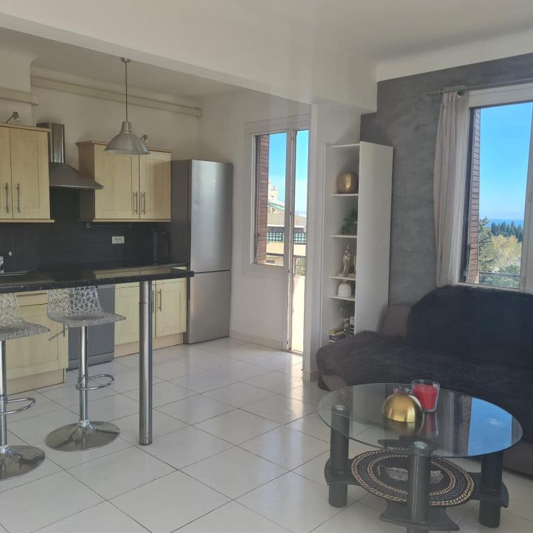 Beautiful 3-room apartment sea view - Appartement - 3