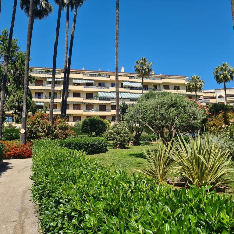 Beautiful 3-room apartment sea view - Appartement - 11