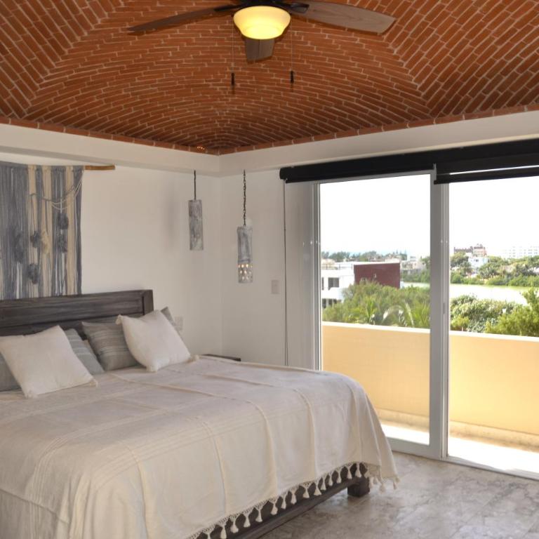 Isla Serena - Three-Bedroom Apartment - 10