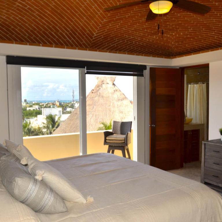 Isla Serena - Three-Bedroom Apartment - 11