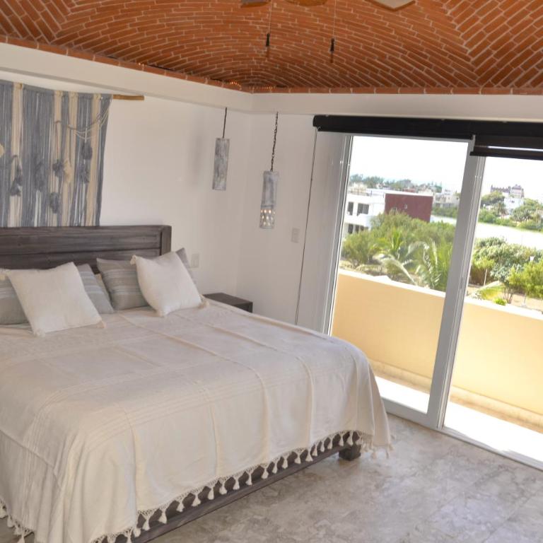 Isla Serena - Three-Bedroom Apartment - 16