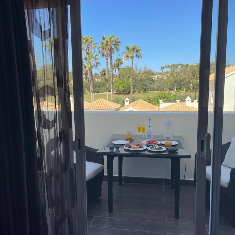 Luxury, Boutique Two-Bedroom Modern Townhouse with Golf Views - Villa de 2 dormitorios - 25
