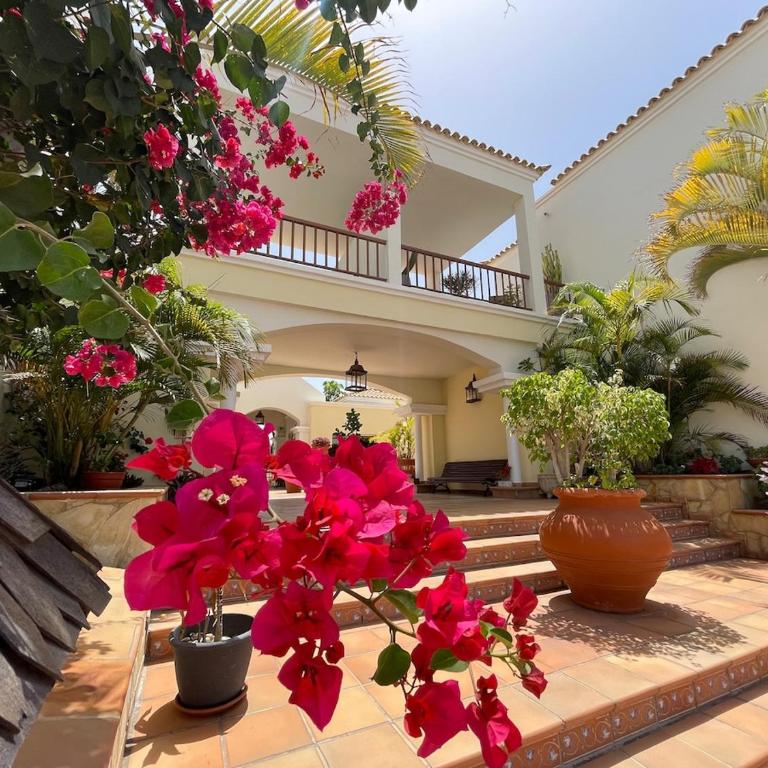 Luxury, Boutique Two-Bedroom Modern Townhouse with Golf Views - Villa de 2 dormitorios - 28