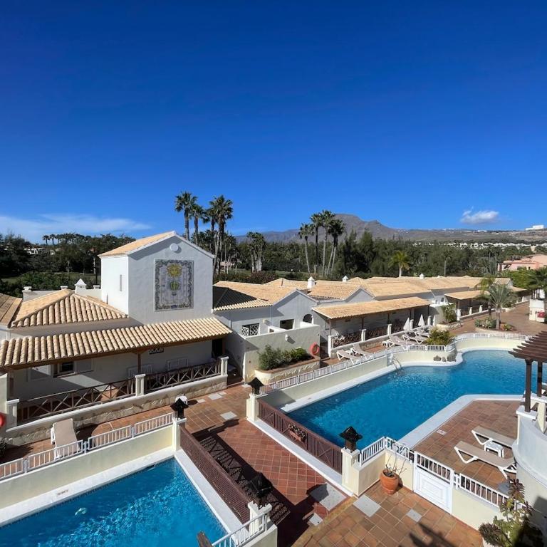 Luxury, Boutique Two-Bedroom Modern Townhouse with Golf Views - Villa de 2 dormitorios - 38