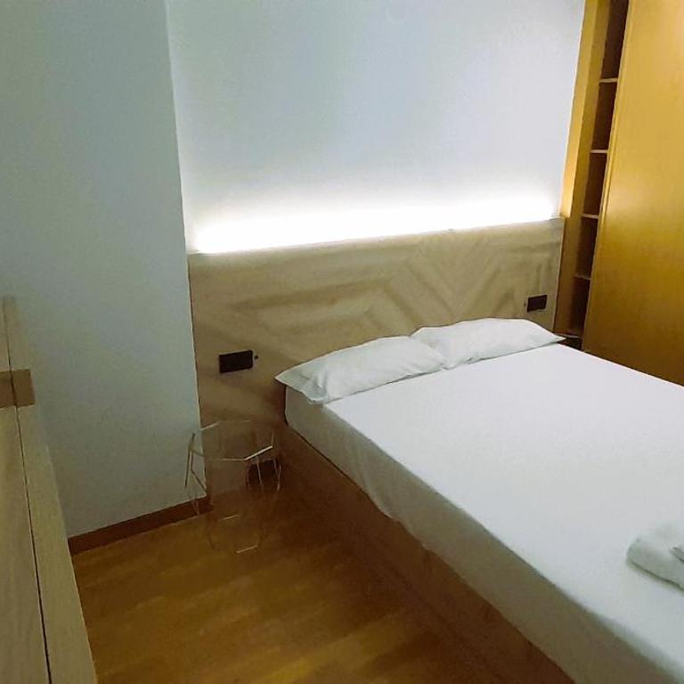 EnFOZ Tus Mejores Vacaciones, Playa Piscina y Parking - Apartamento de 3 dormitorios - 3