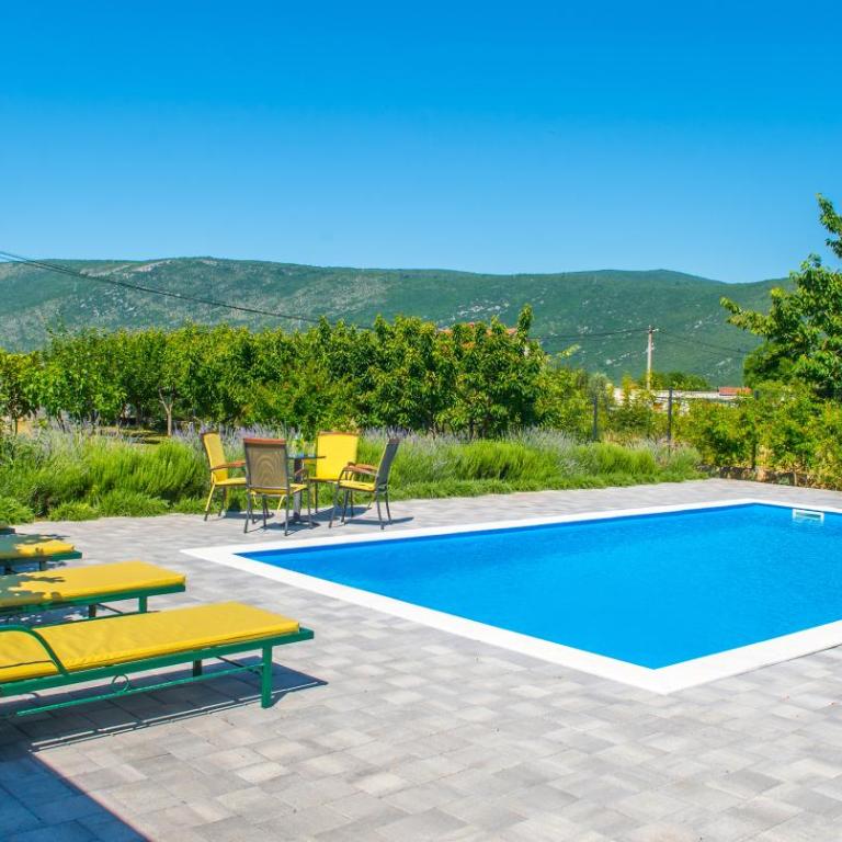 Villa Nirvana - Three-Bedroom Villa - 13