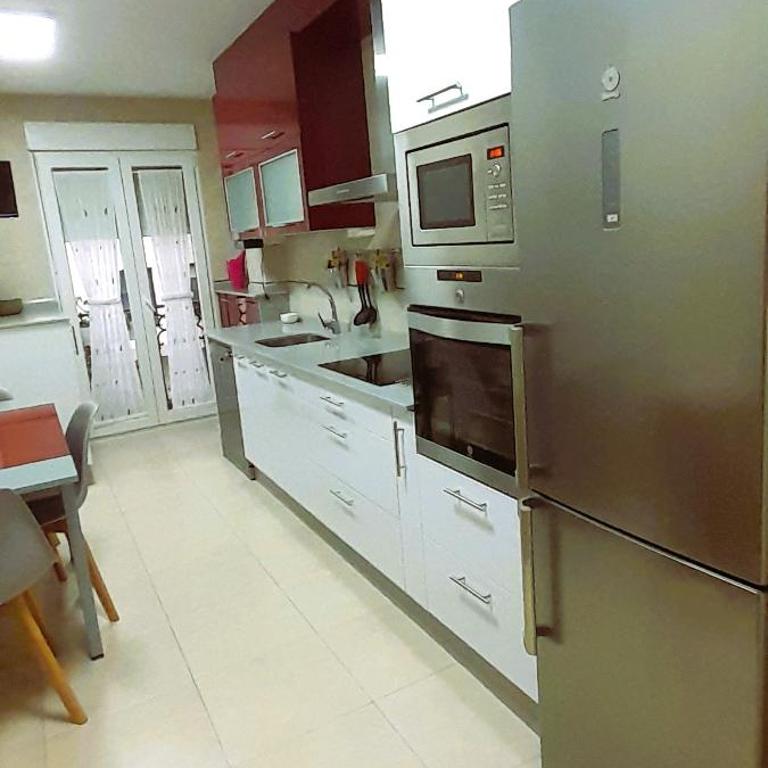 EnFOZ Tus Mejores Vacaciones, Playa Piscina y Parking - Apartamento de 3 dormitorios - 39