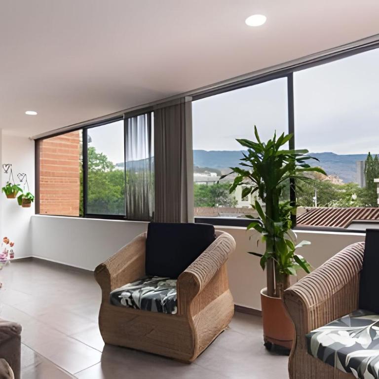 Vistas Top | Parking | Cerca De Estadio y "La 70" - Apartment - 4