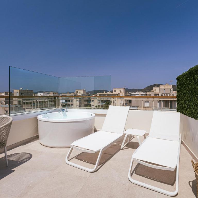 Malacosta Sky Suites - Private Rooftop Suites - MC Apartments Ibiza - Suite con terraza - 1