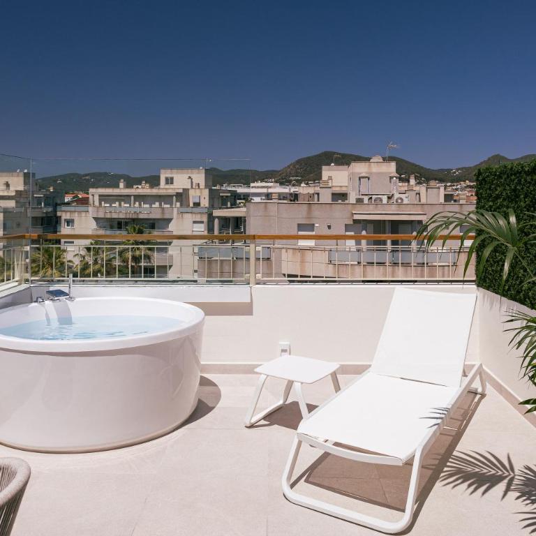 Malacosta Sky Suites - Private Rooftop Suites - MC Apartments Ibiza - Suite con terraza - 12