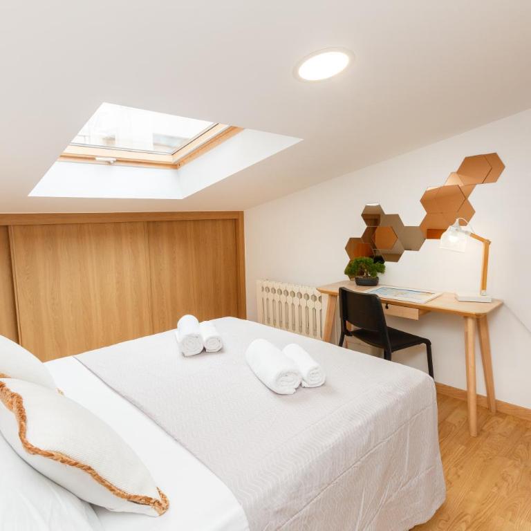 Apartamentos Coruña Vip Centro - Apartamento Superior de 2 dormitorios - 4