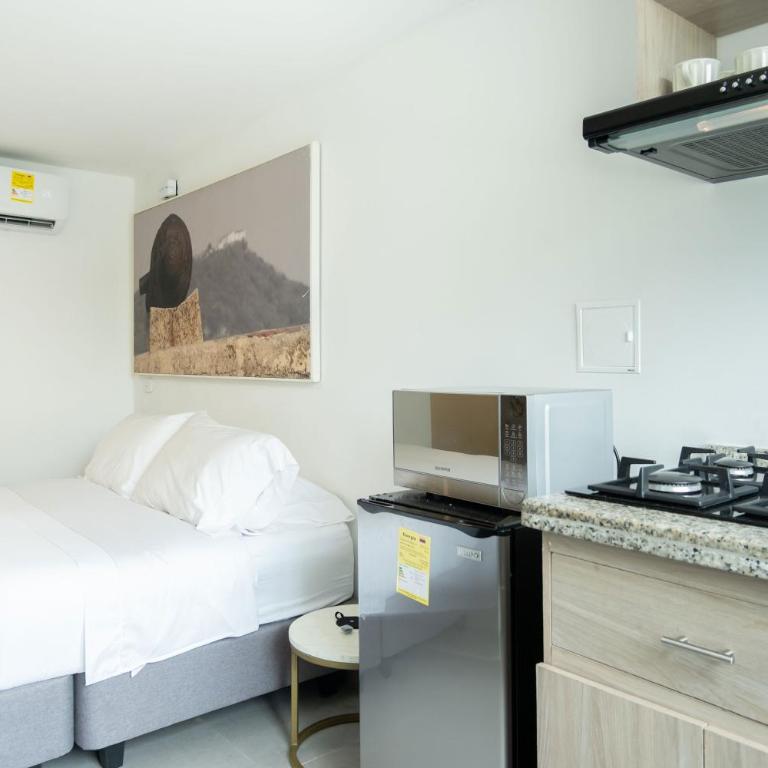 Serene Bay by Wynwood House - Deluxe One-Bedroom Apartment - 5