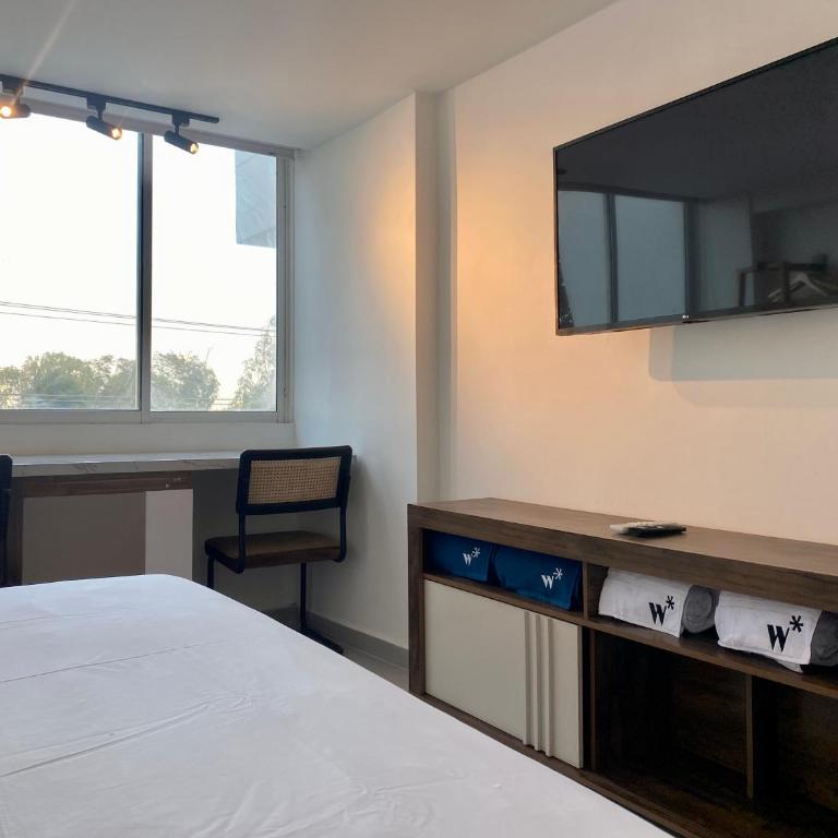 Serene Bay by Wynwood House - Two-Bedroom Deluxe Apartment - 25
