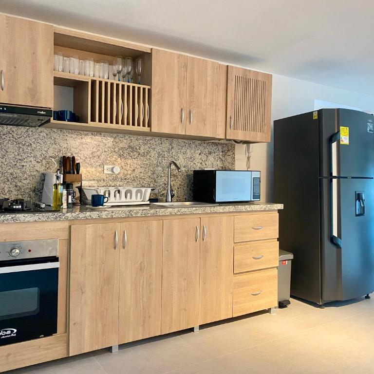 Serene Bay by Wynwood House - Two-Bedroom Deluxe Apartment - 5