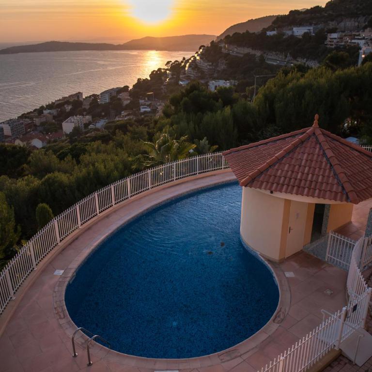 Superb Studio with incredible view and pool - Apartment mit 1 Schlafzimmer - 2