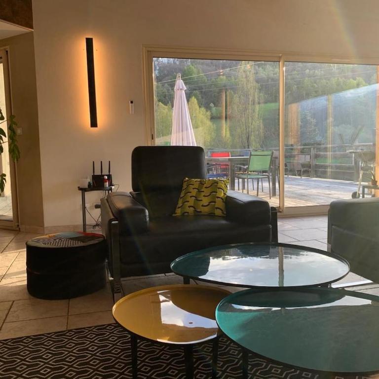 Grande maison, calme et montagnes - Maison 5 Chambres - 2
