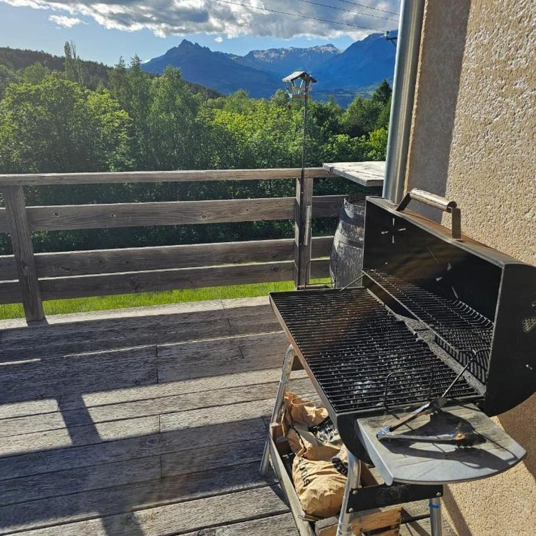 Grande maison, calme et montagnes - Maison 5 Chambres - 35