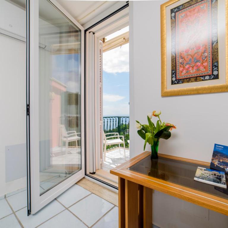 Casa di Zia Rosaria SEA VIEW - Two-Bedroom Apartment - 7