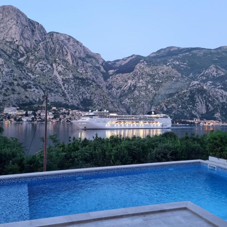 Studio apartment with heated pool - One-Bedroom Apartment - 8