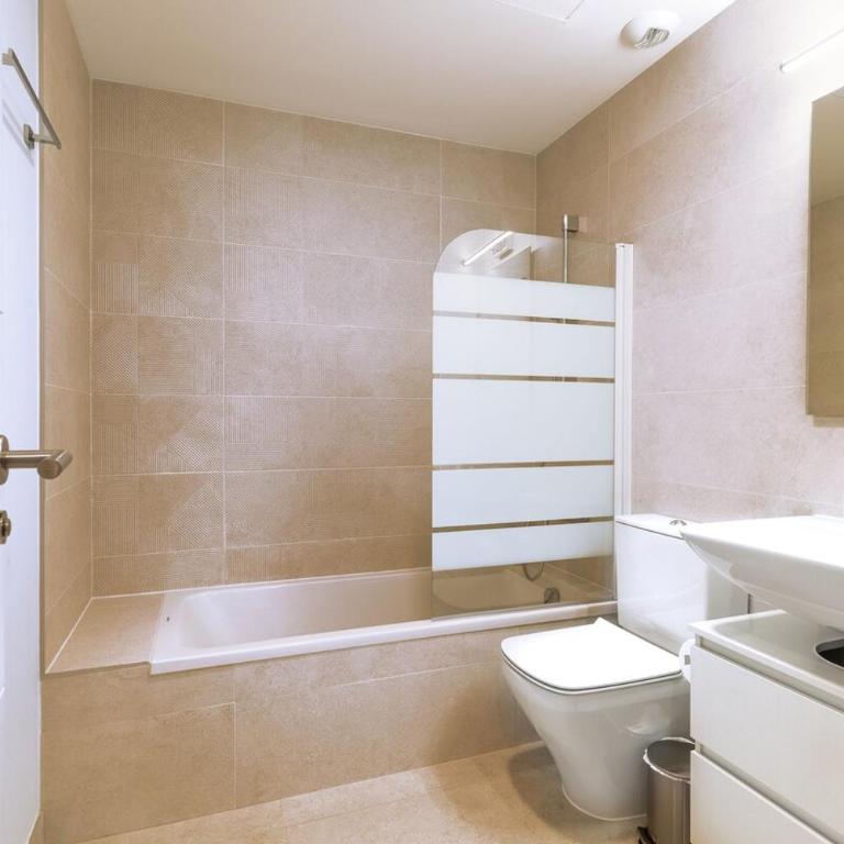 Casa Rosas-luxury central apt Las Mesas Estepona - Apartamento de 3 dormitorios - 22