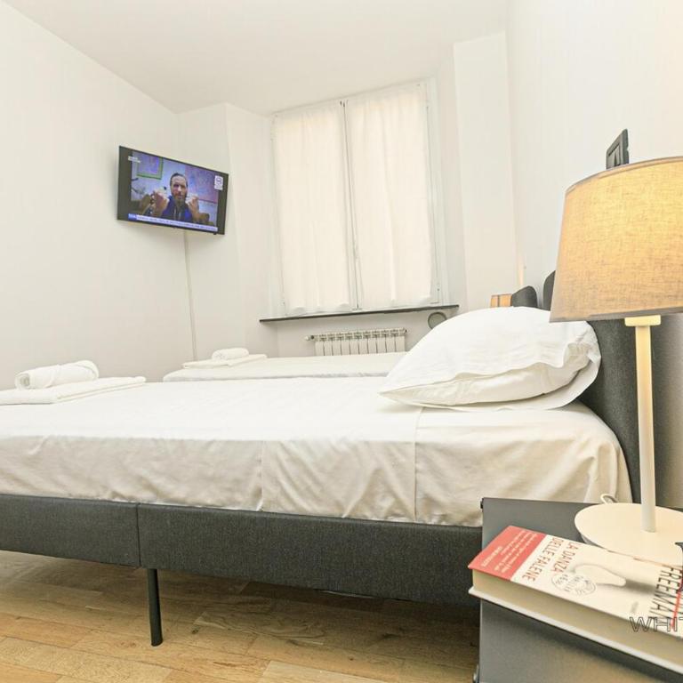 Mimosa house jacuzzi and parking by ML WHITE HOUSE - Appartamento con 2 Camere da Letto - 30