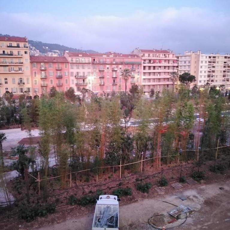 Appartement au cœur de Nice - Apartamento de 2 dormitorios - 23