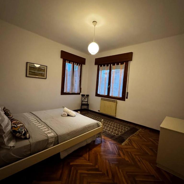 Casa Bella - Room 1 - Camera Matrimoniale con Bagno in Comune - 3