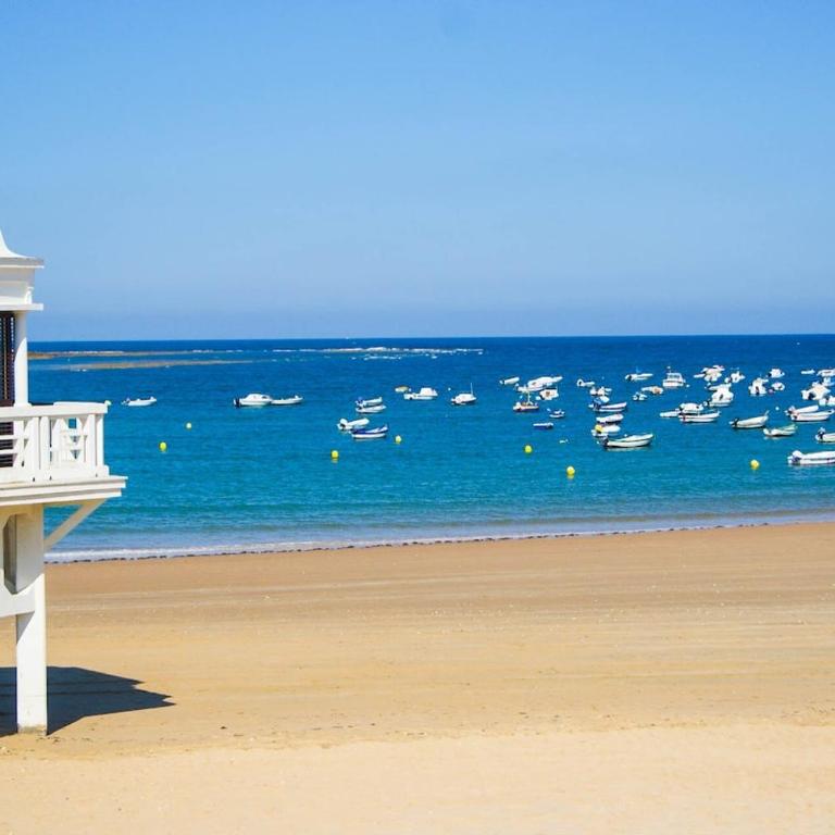 Three bedrooms in La Caleta - Apartamento de 3 dormitorios - 1