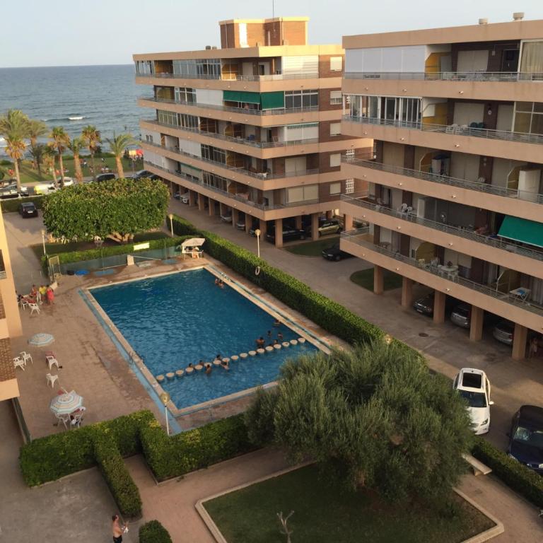 Attikawohnung 3,5 Zimmer, direkt am Meer - Two-Bedroom Apartment - 12