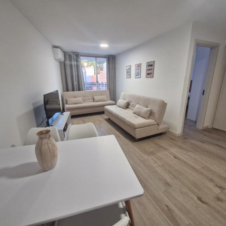 Funcional, céntrico y elegante - One-Bedroom Apartment - 1