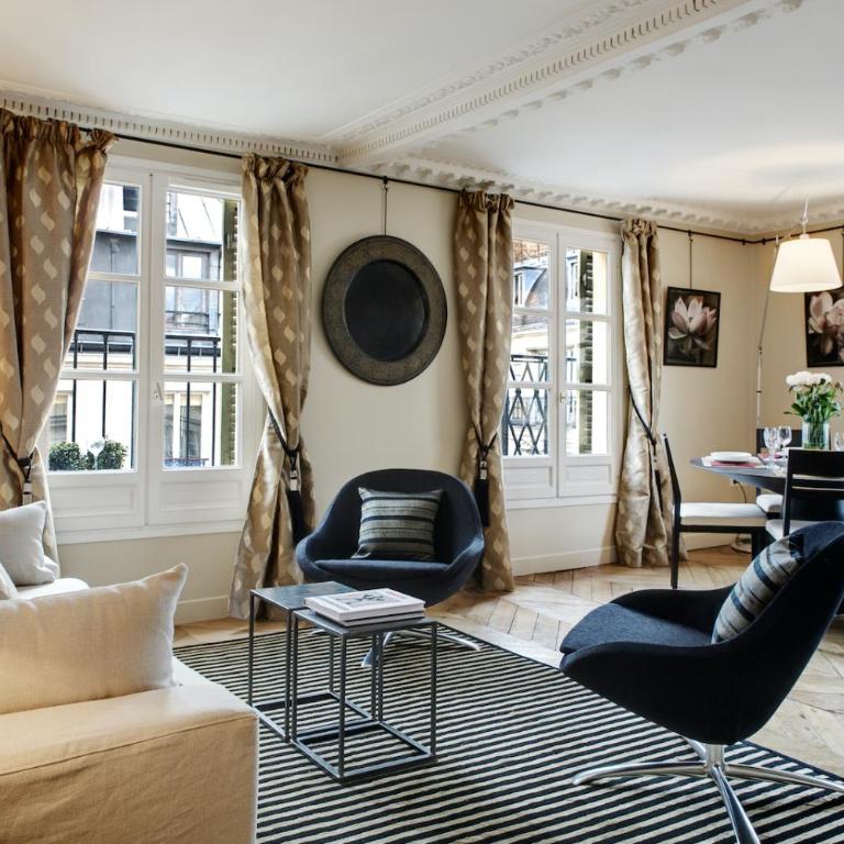 Paris Louvre Elegant residence - Two-Bedroom Apartment - 4