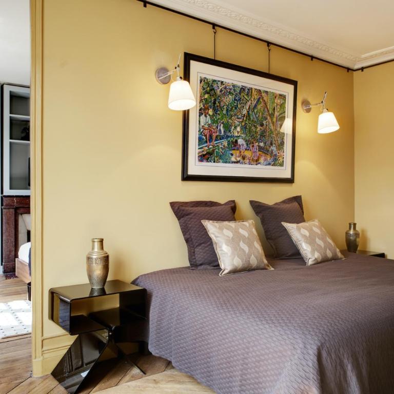 Paris Louvre Elegant residence - Two-Bedroom Apartment - 26