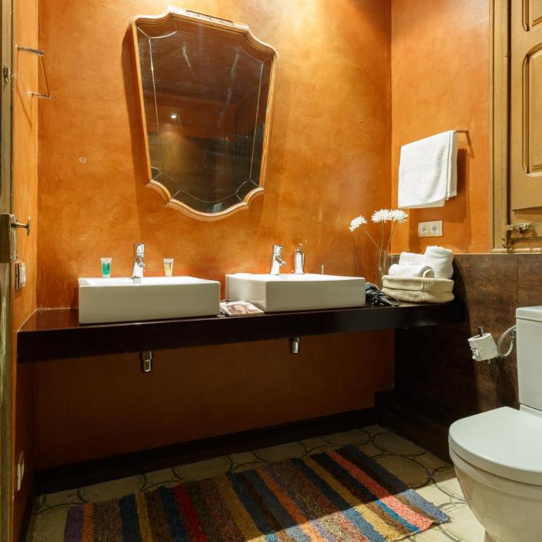 Barcelona 54 Apartment Rentals - Sagrada Familia Apartment for 6-9 people - 30