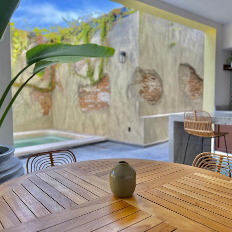 Modern space in the heart of the historic center - Two-Bedroom Apartment - 26