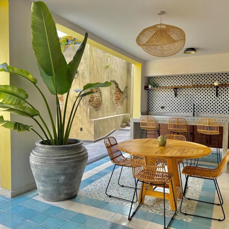 Modern space in the heart of the historic center - Two-Bedroom Apartment - 40