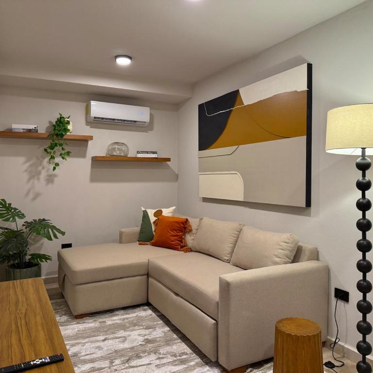 Modern space in the heart of the historic center - Two-Bedroom Apartment - 48
