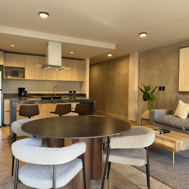 Modern space in the heart of the historic center - Two-Bedroom Apartment - 54