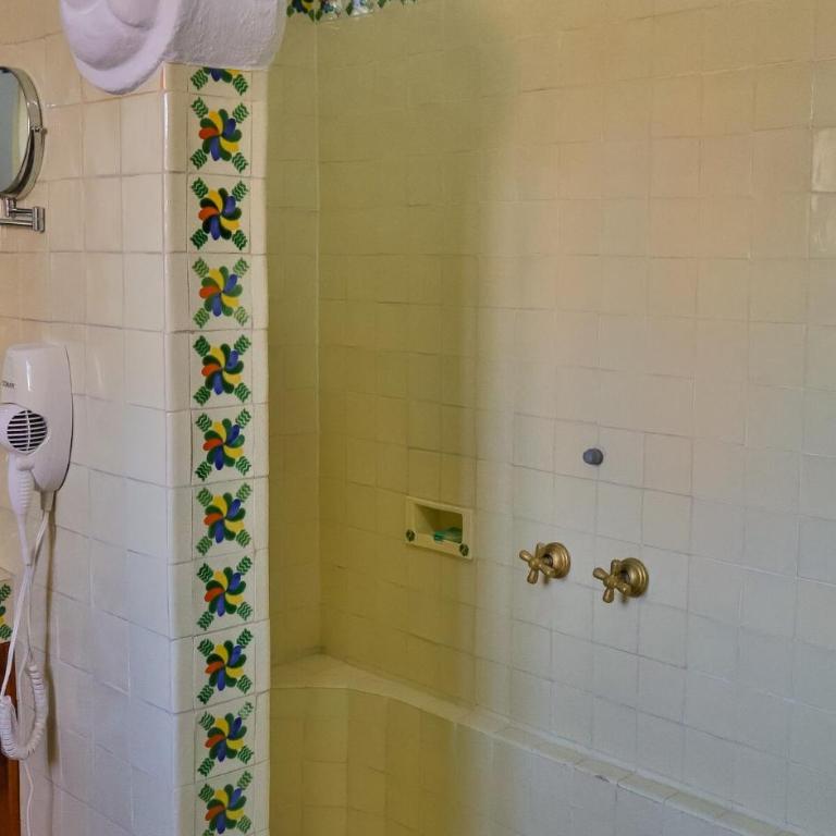 Live in the historical downtown! - Vacation Home - 4