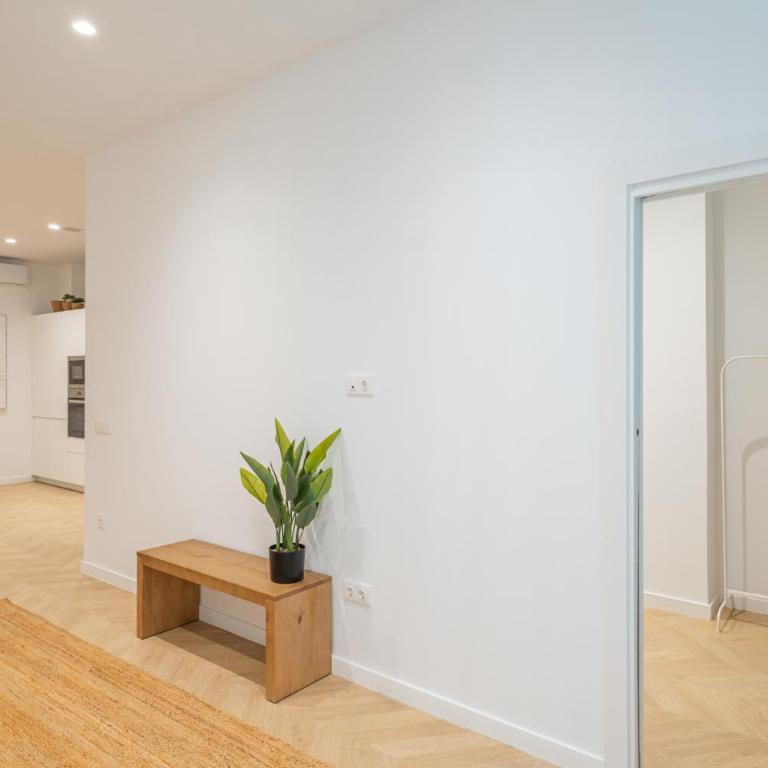 Flats poeta serrano - Three-Bedroom Apartment - 17