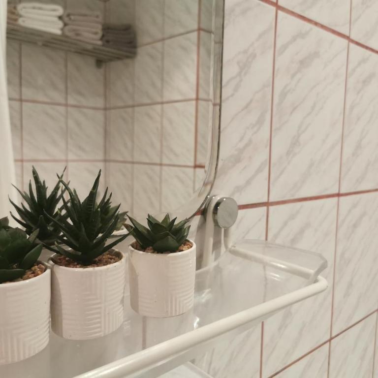 - WHITE - white&black Apartmans-Free parking- - One-Bedroom Apartment - 14