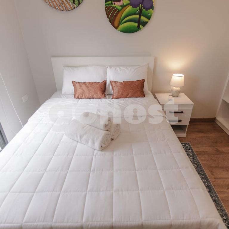 Luxury 2 BR Villa Morra Apt w AC, Pool & Gym - Apartment - 21