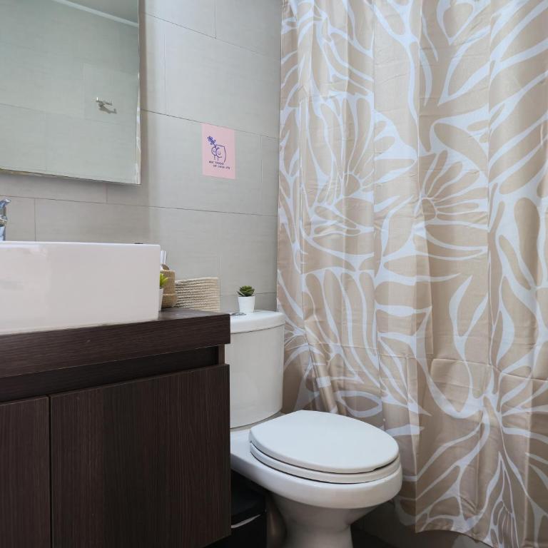 A pasos del Parque Arauco en Las Condes - Apartamento de 2 dormitorios - 13