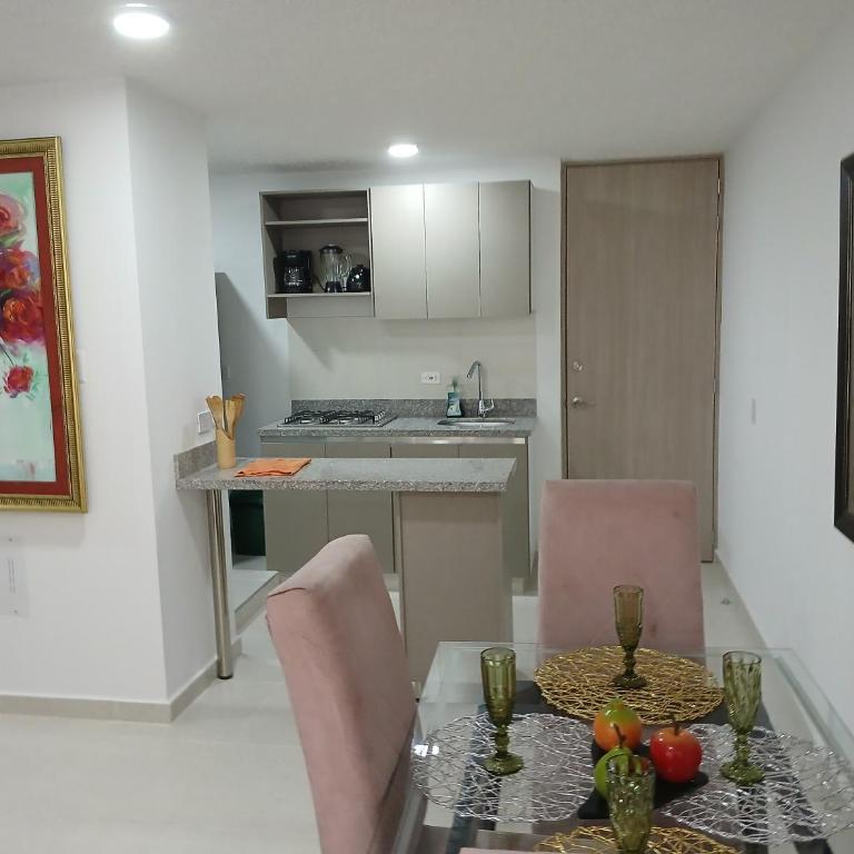 Acogedor Apartamento - Apartamento de 3 dormitorios - 2