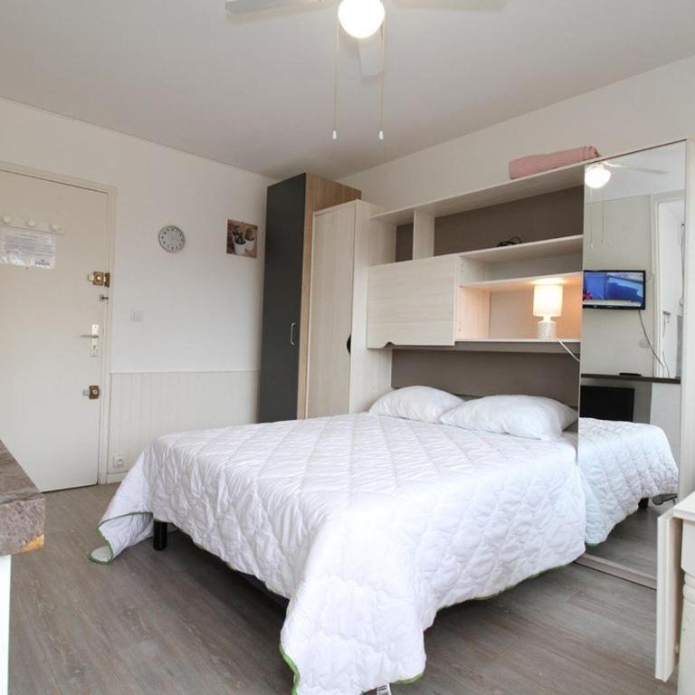 Studio rénové à Balaruc-les-Bains, proche Thermes - FR-1-553-304 - Studio - 1