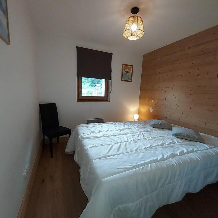 Appartement cosy 6 pers, accès pistes, parking inclus - FR-1-356-536 - Apartamento - 5