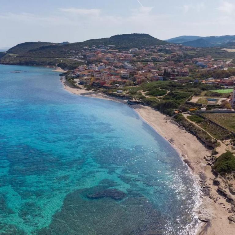 Bright flat near the beaches of Lu Bagnu - Appartamento - 28